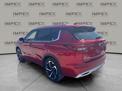 Used 2022 Mitsubishi Outlander SEL AWD/4WD image 3