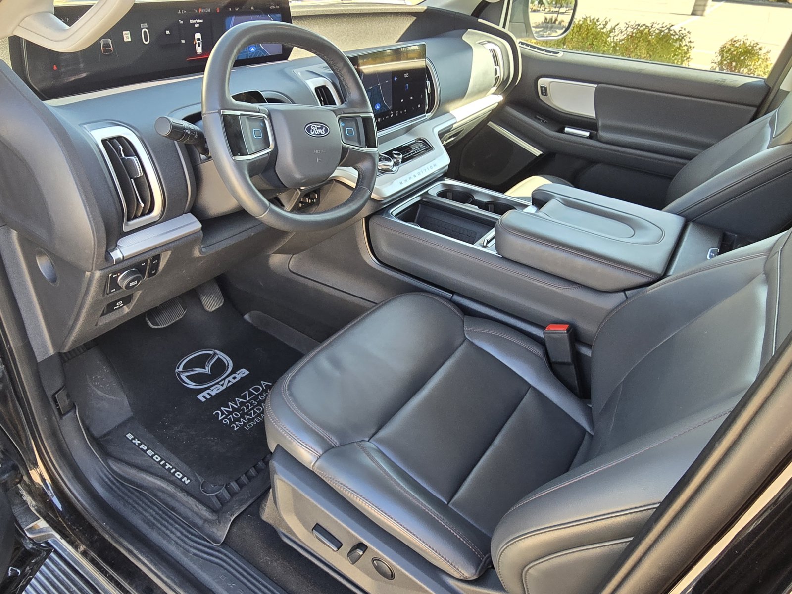 Used 2025 Ford Expedition Max Active AWD/4WD image 26