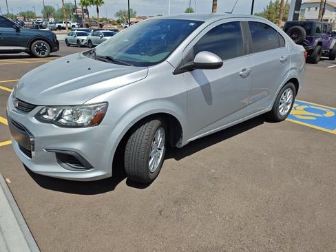 Used 2017 Chevrolet Sonic LT FWD image 6