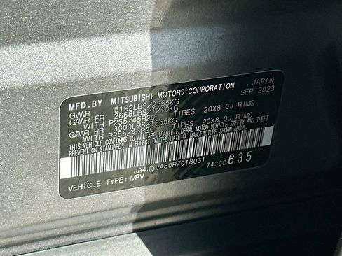 Used 2024 Mitsubishi Outlander SE Black Edition FWD image 32