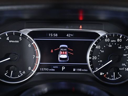 Certified 2023 Nissan Rogue SV image 14