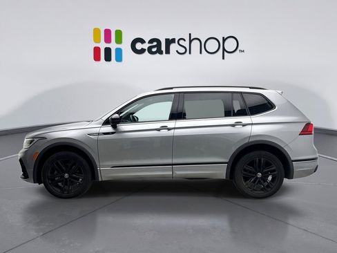 Used 2022 Volkswagen Tiguan SE R-Line AWD/4WD image 2