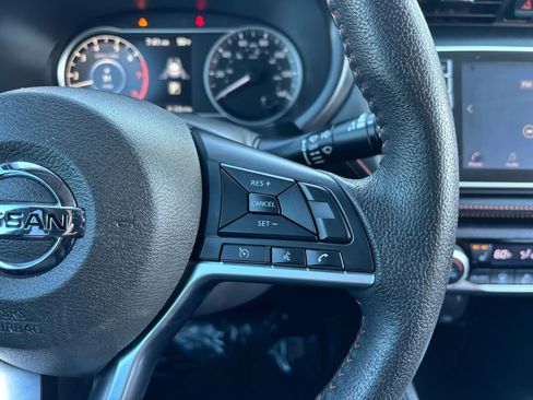 Used 2020 Nissan Kicks SR w/ SR Premium Package image 22