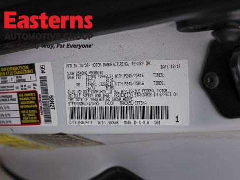 Used 2020 Toyota Tacoma SR RWD image 31