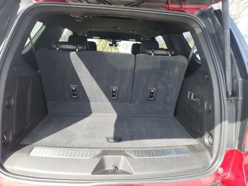 Used 2021 Chevrolet Tahoe High Country image 13