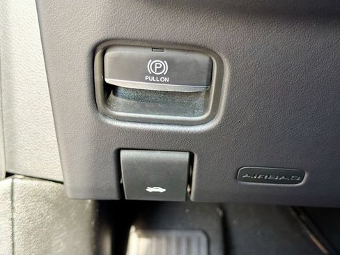 Used 2022 Jeep Grand Cherokee Summit AWD/4WD image 47