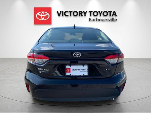 Used 2026 Toyota Corolla LE FWD image 4