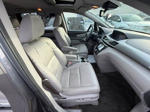 Used 2016 Honda Odyssey EX-L image 11