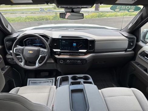 Used 2023 Chevrolet Silverado 1500 LT RWD image 22