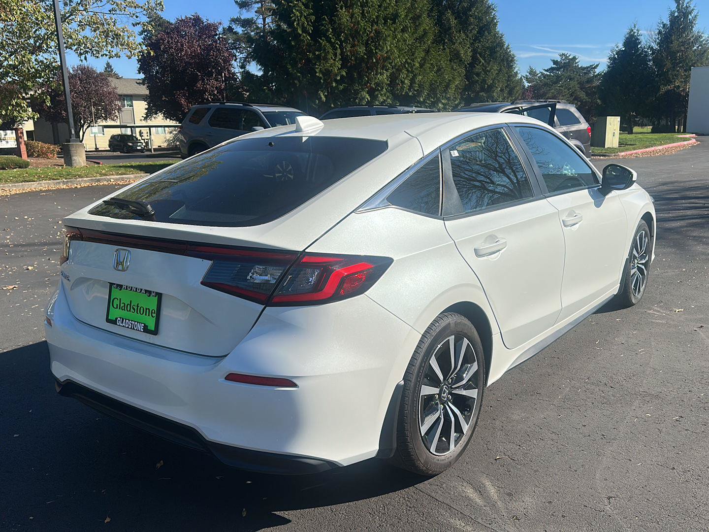 Used 2024 Honda Civic EX-L image 4