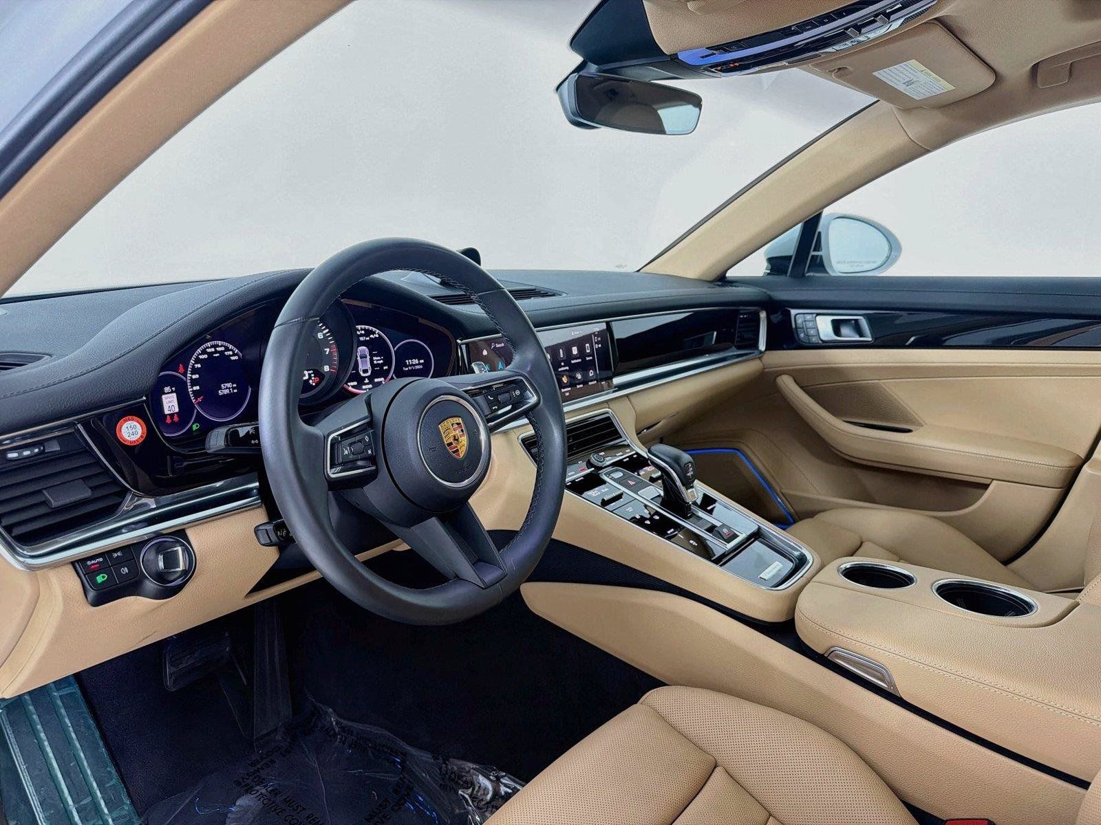 Used 2022 Porsche Panamera 4 AWD/4WD image 4