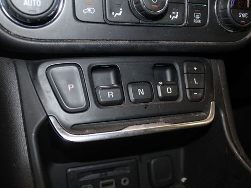 Used 2018 GMC Terrain Denali w/ Comfort Package image 33