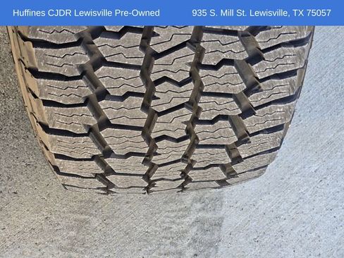 Used 2022 Chevrolet Silverado 1500 LT Trail Boss image 13