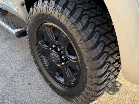 Used 2016 RAM 3500 Laramie Longhorn image 24