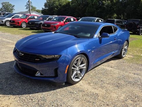 Used 2022 Chevrolet Camaro LT w/ RS Package RWD image 4
