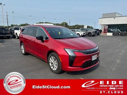 Used 2027 Chrysler Pacifica Select