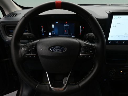 Used 2025 Ford Maverick Lobo AWD/4WD image 21