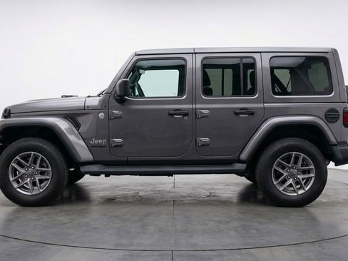 Used 2025 Jeep Wrangler Unlimited Sport AWD/4WD image 5