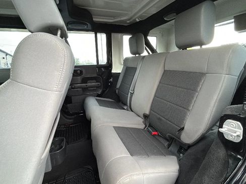 Used 2010 Jeep Wrangler Unlimited Sport w/ Trailer Tow Group image 35