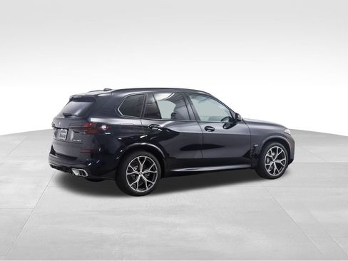Used 2026 BMW X5 xDrive50e w/ M Sport Package image 5