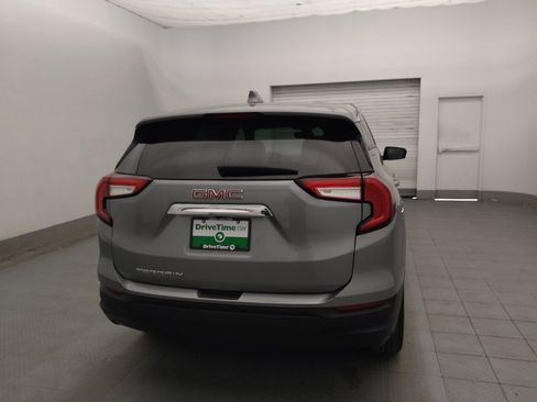 Used 2023 GMC Terrain SLE w/ LPO, Floor Liner Package FWD image 7