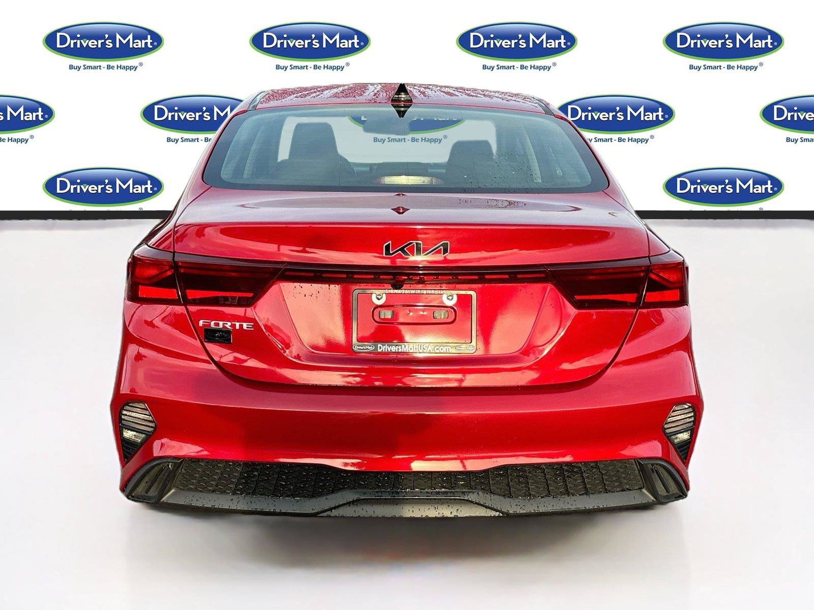 Used 2022 Kia Forte LXS w/ LXS Technology Package FWD image 6