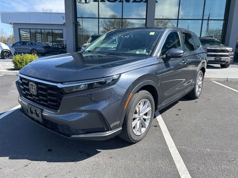 Used 2024 Honda CR-V EX image 2
