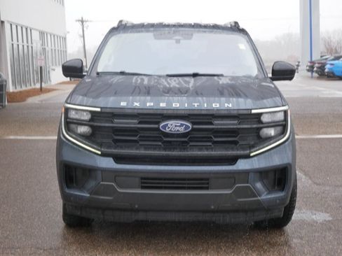 Certified 2025 Ford Expedition Max Active AWD/4WD image 2