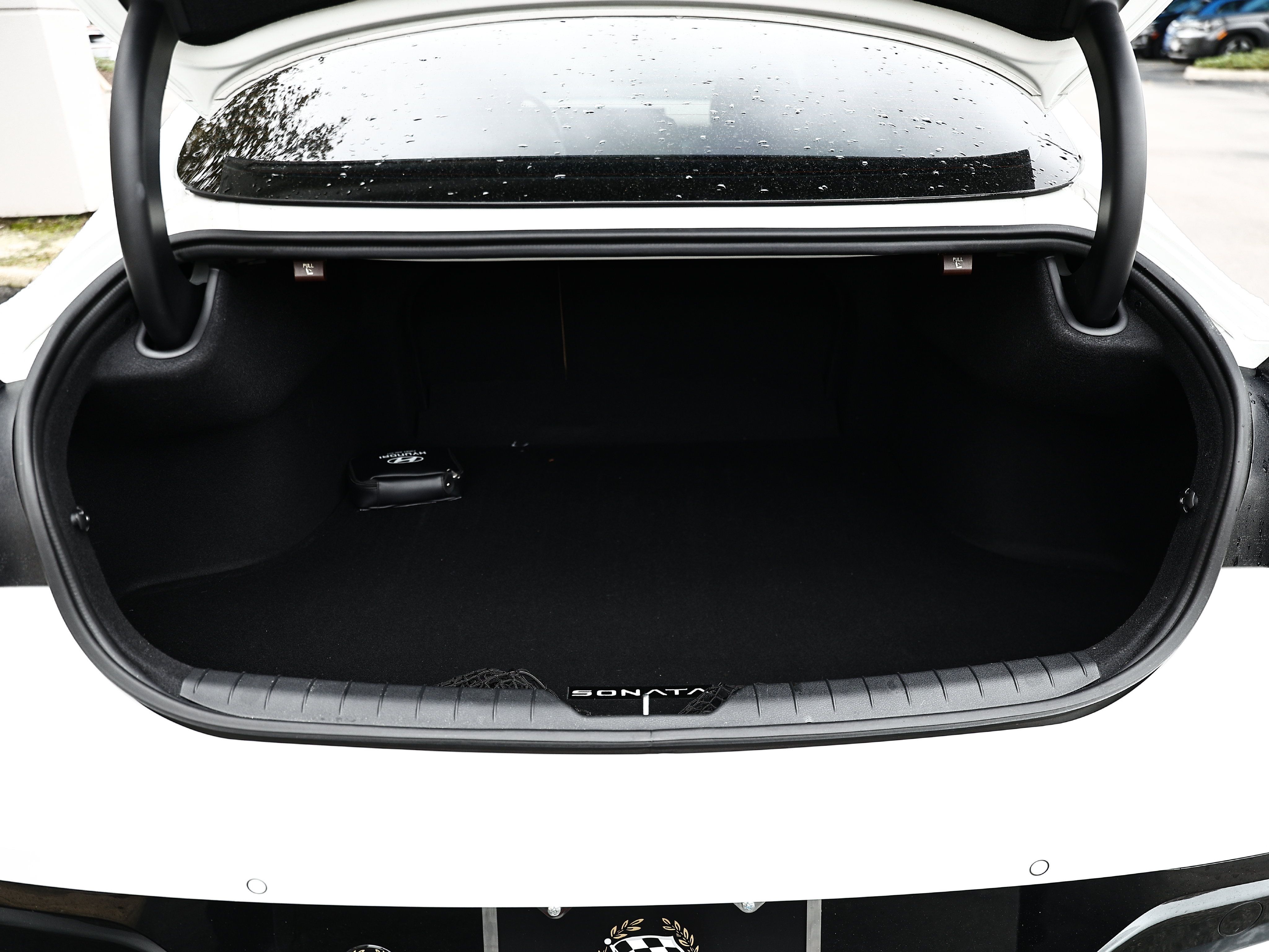 Used 2024 Hyundai Sonata Limited FWD image 30