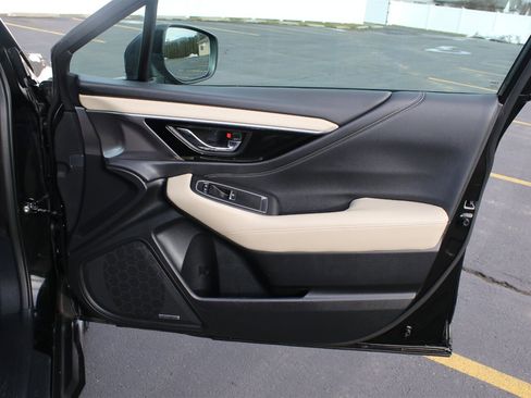 Used 2024 Subaru Outback Limited image 17