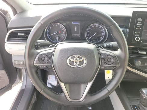 Used 2021 Toyota Camry SE image 24