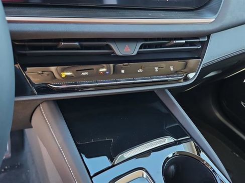 New 2025 Buick Envision Sport Touring image 39