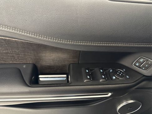 Used 2021 Ford Expedition Max Limited image 37