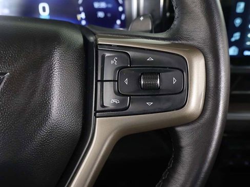 Used 2022 Chevrolet Silverado 1500 High Country w/ Technology Package AWD/4WD image 45
