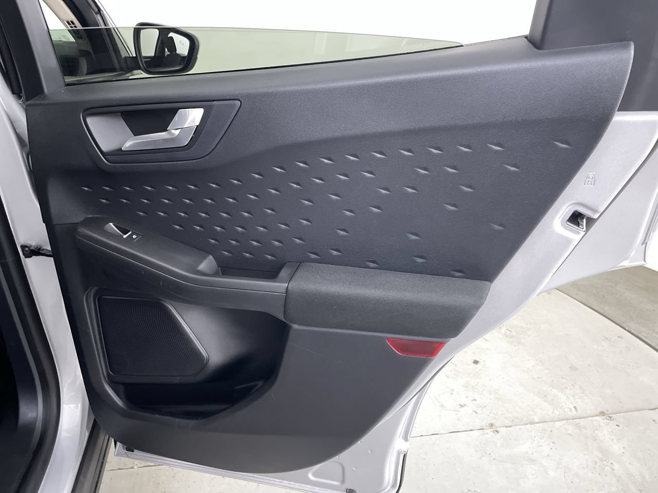 Used 2020 Ford Escape SE AWD/4WD image 23