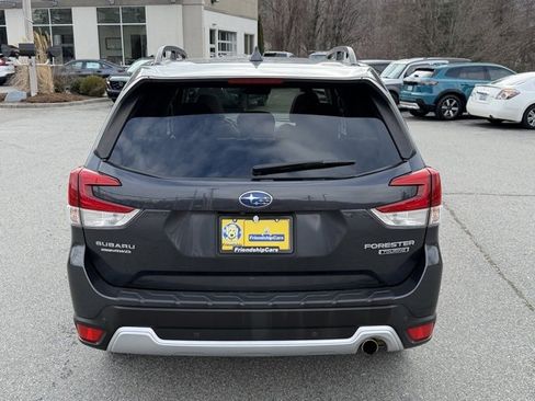 Used 2019 Subaru Forester Touring image 6