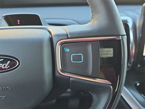 New 2025 Ford Expedition Platinum w/ Stealth Performance Package image 19