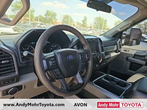 Used 2018 Ford F250 XLT w/ XLT Premium Package AWD/4WD image 9