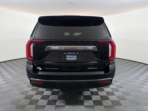 Used 2023 GMC Yukon XL AT4 w/ AT4 Premium Plus Package AWD/4WD image 4