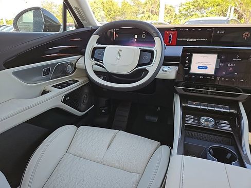 New 2025 Lincoln Nautilus Black Label AWD/4WD image 11