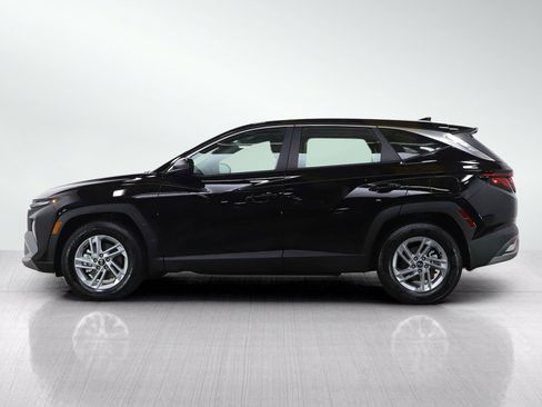 Certified 2026 Hyundai Tucson SE FWD image 3
