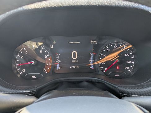 Used 2023 Jeep Compass Altitude image 10