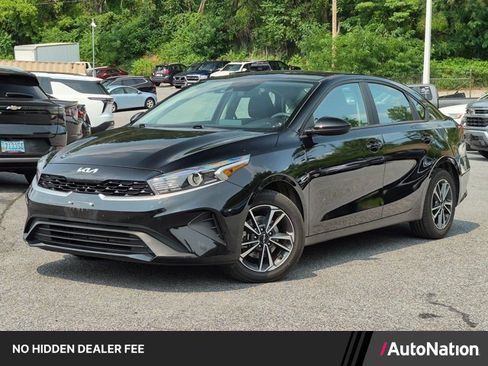 Used 2024 Kia Forte LXS FWD image 1