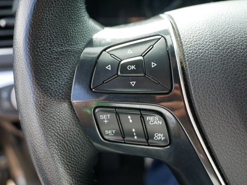 Certified 2018 Ford Explorer Limited w/ Equipment Group 301A AWD/4WD image 28