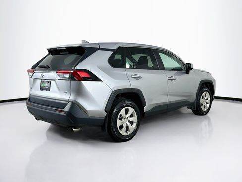 Used 2024 Toyota RAV4 LE FWD image 9