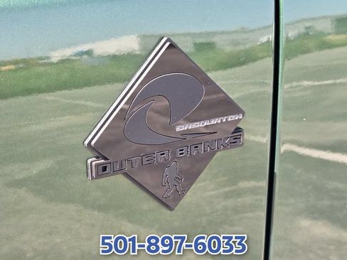 Used 2025 Ford Bronco Outer Banks AWD/4WD image 17