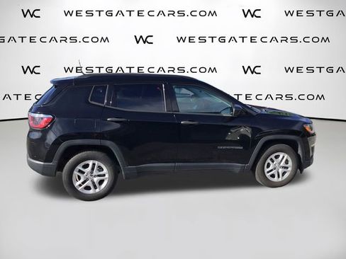 Used 2018 Jeep Compass Sport FWD image 11