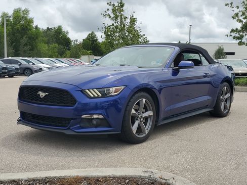 Used 2016 Ford Mustang Premium image 9
