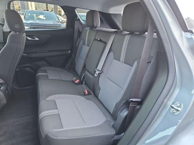 New 2026 Chevrolet Blazer LT w/ Convenience Package FWD image 24