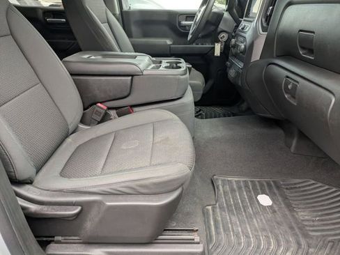 Used 2020 Chevrolet Silverado 1500 Custom w/ Custom Value Package image 27